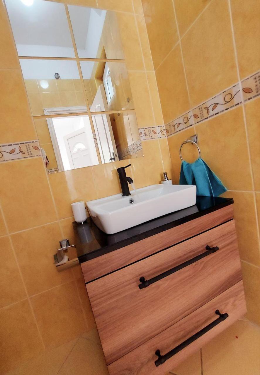 Apartmani Radovic Bijela Zimmer foto