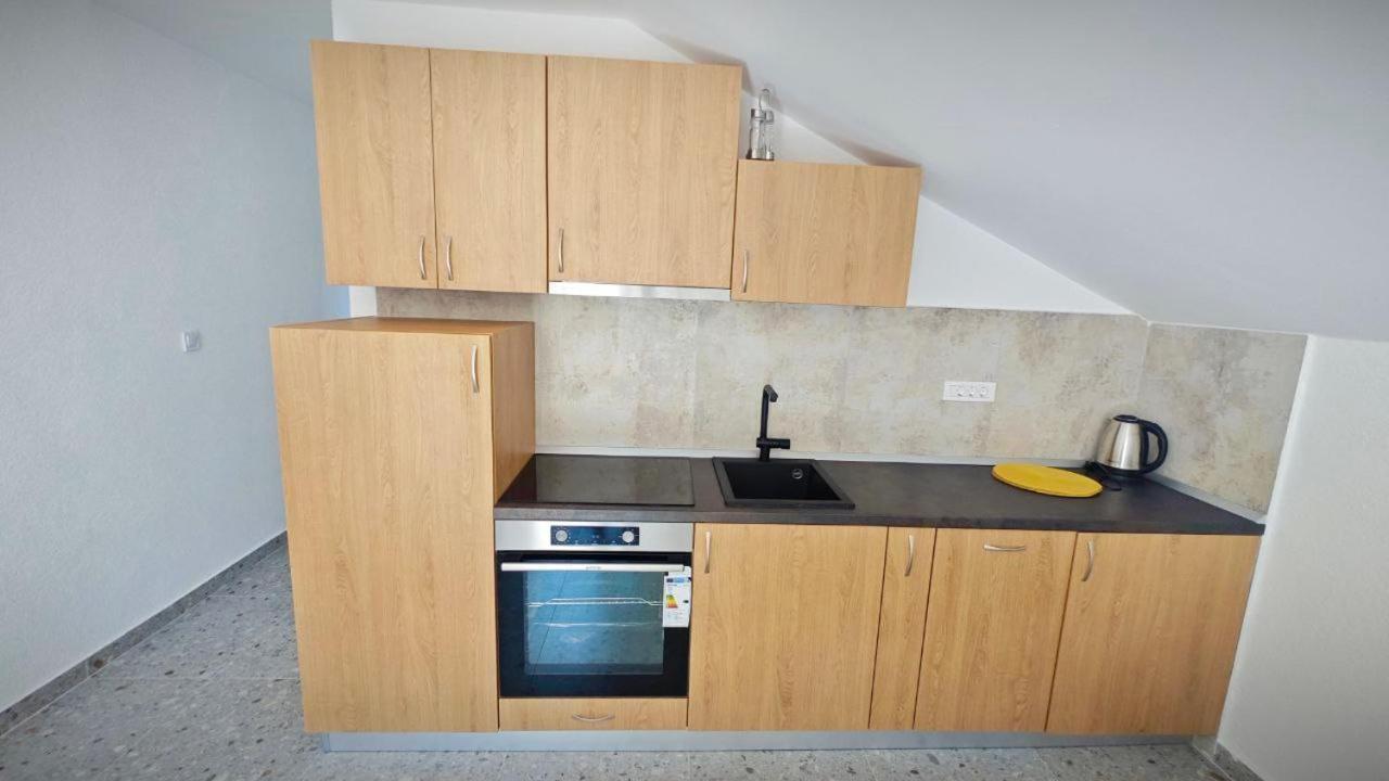 Apartmani Radovic Bijela Exterior foto